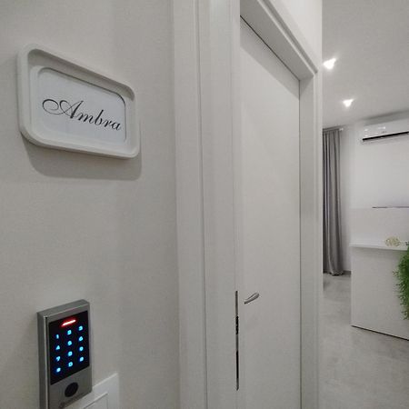 Agatha Modern Elegant Rooms Sant'Agata di Militello Exterior photo