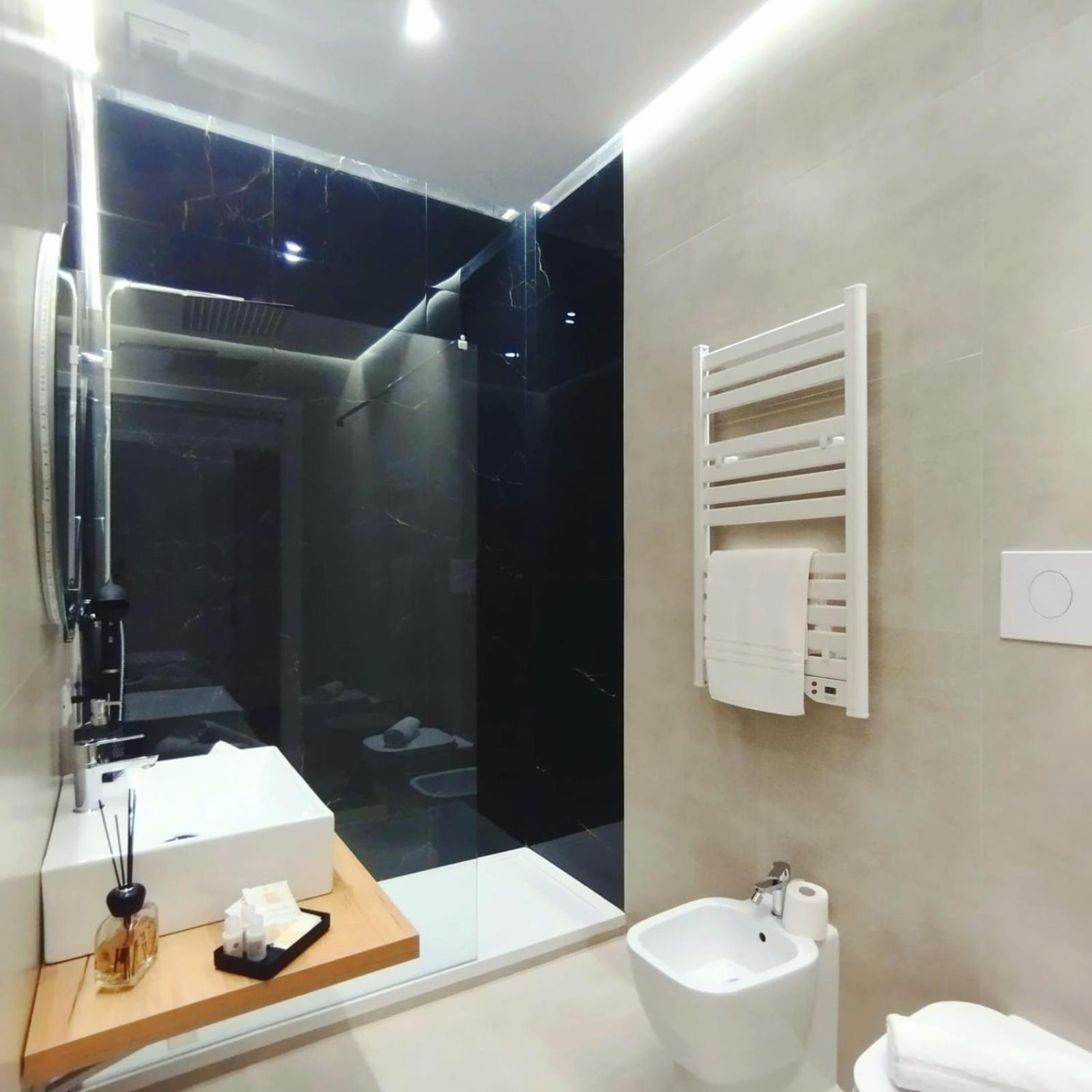 Agatha Modern Elegant Rooms Sant'Agata di Militello Exterior photo