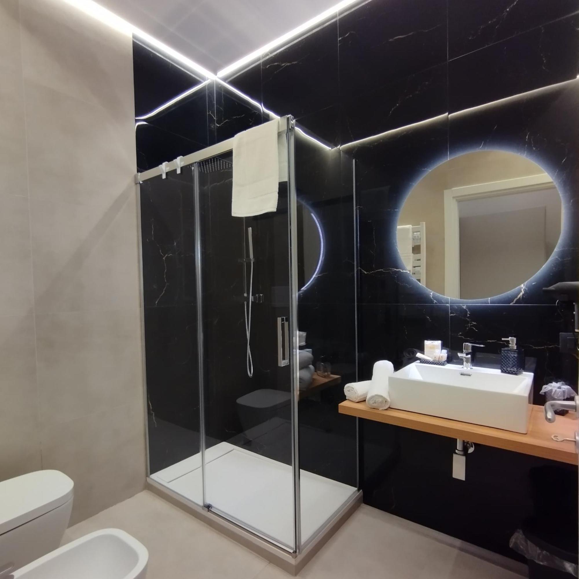 Agatha Modern Elegant Rooms Sant'Agata di Militello Exterior photo